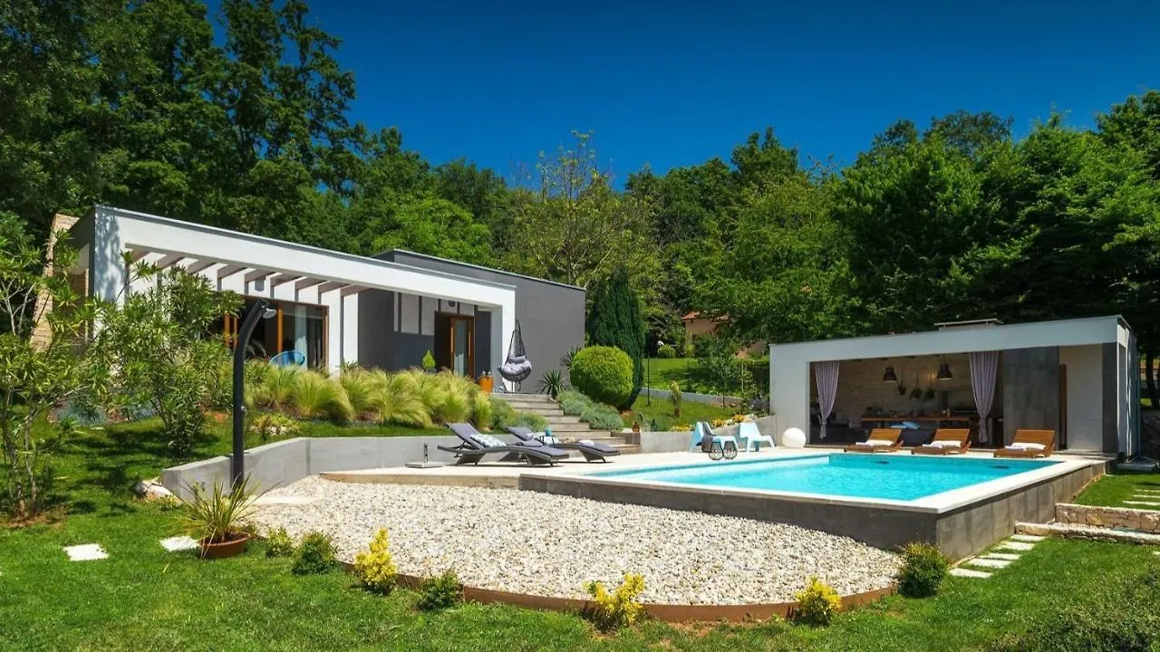 Villa Zaz Heki